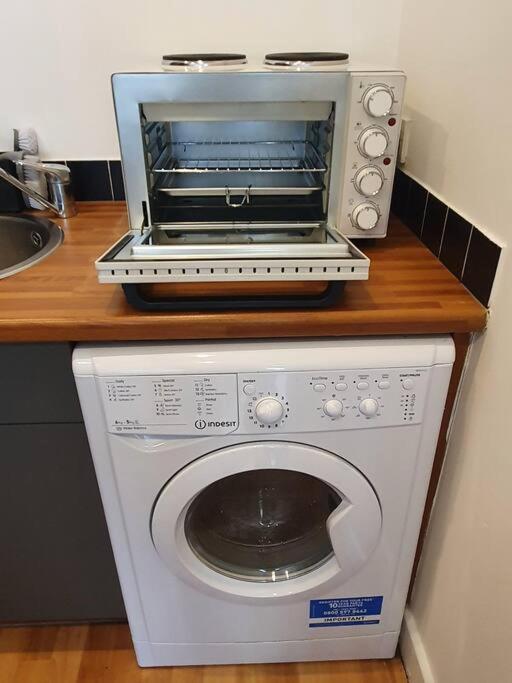 Contemporary Modern Studio Apartment - City Centre Birmingham Ngoại thất bức ảnh